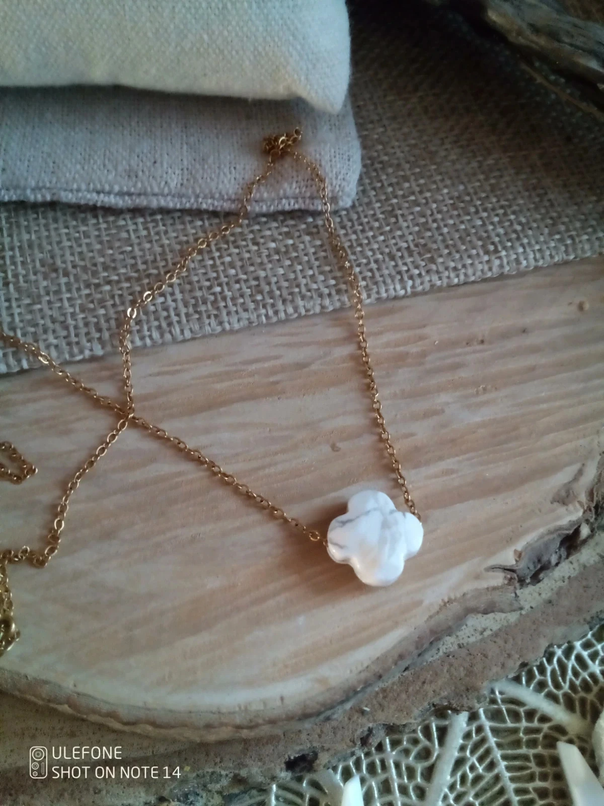 Collier chance en pierre naturelle howlite blanche – photo 3